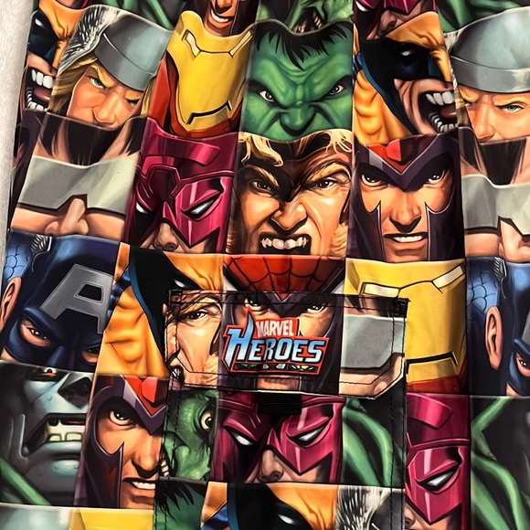 Marvel Men’s Swim Trunks Size medium - Picture 2 of 7